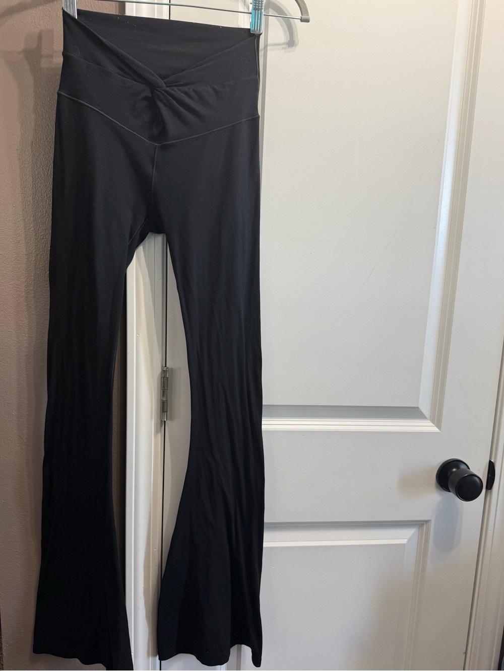 aerie offline Black flared leggings - size small